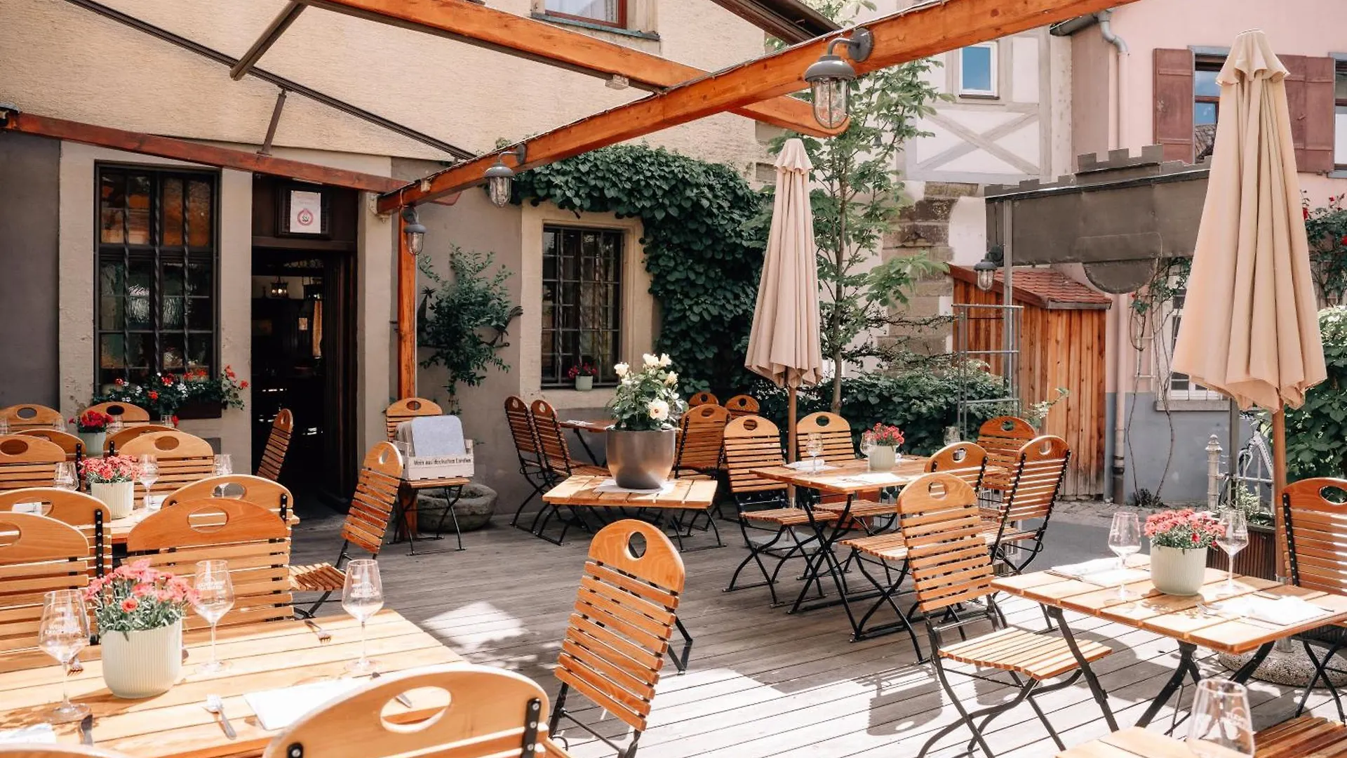 Loewen Hotel & Restaurant 马克特布赖特 3*,  德国
