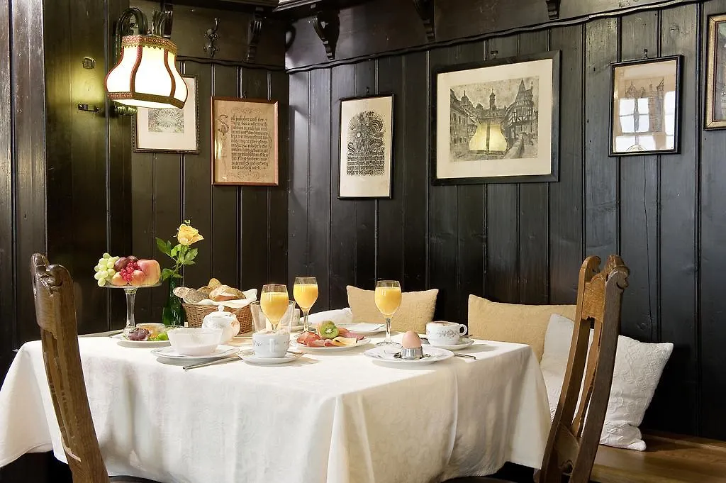 Loewen Hotel & Restaurant 马克特布赖特 3*,  德国