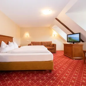 3* Hotel Post